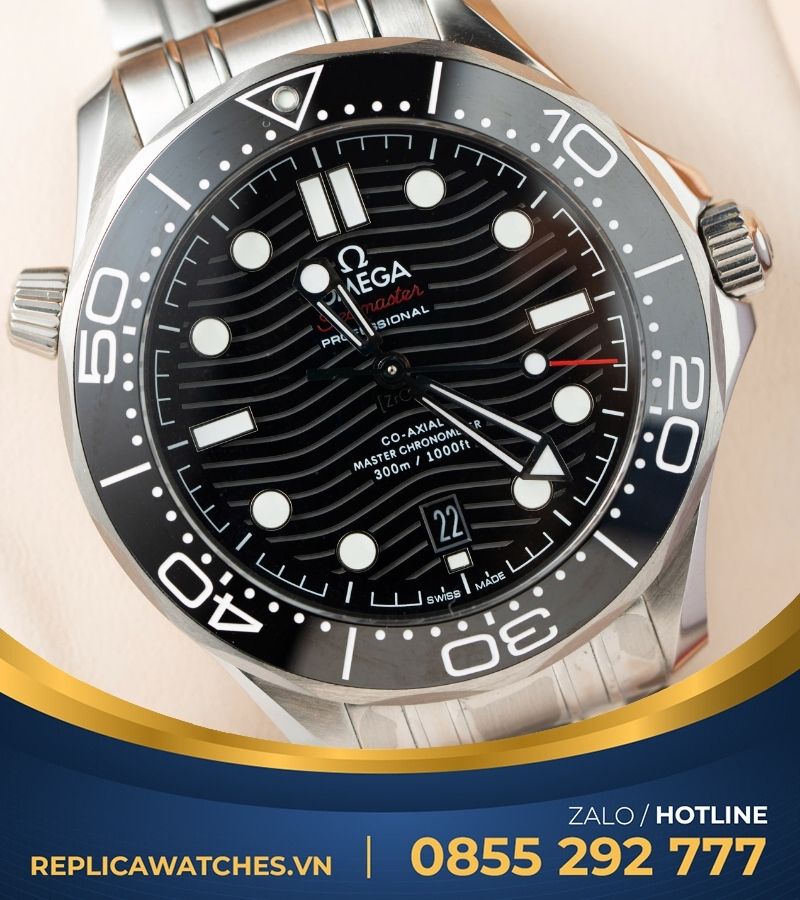 Đồng hồ Omega Seamaster Diver 300m mặt đen replica