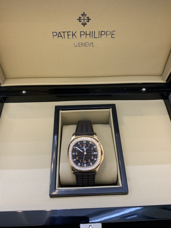 Patek Philippe  5068R-001 Độ Vàng Khối 18K Kim Cương Thiên Nhiên