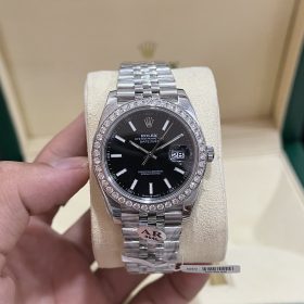 Đồng Hồ Rolex Datejust 41 126334 Thép Mặt Số Đen Cọc Số Dạ Quang Kim Cương