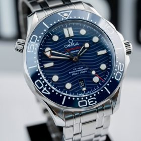 Đồng Hồ Omega Fake 1:1 Seamaster Diver 300M Co-Axial Master Mặt Xanh