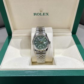 Rolex Oyster Perpetual Datejust 36 126234 Vỏ Trắng Mặt Xanh Lá Cọ Replica