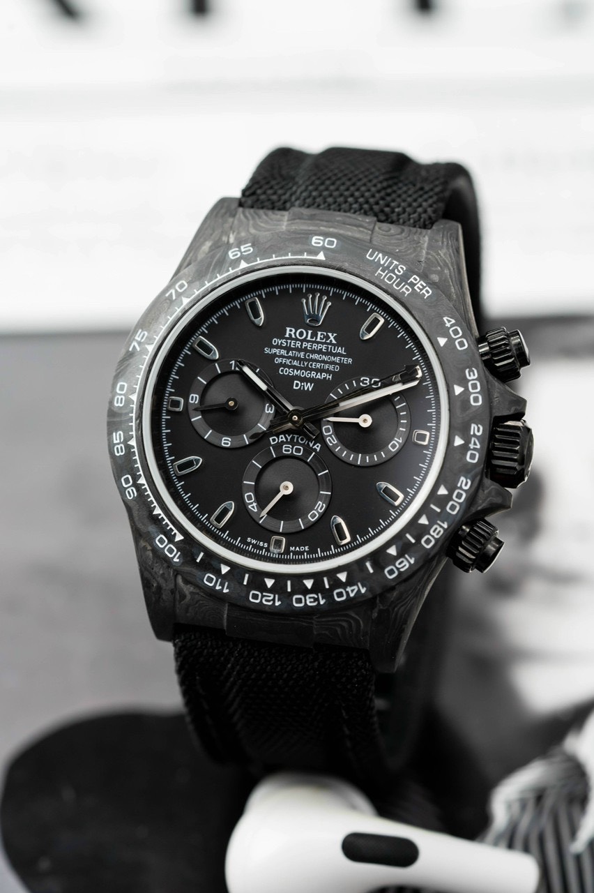 Rolex DIW Daytona Forged Carbon Full Đen 40MM JH Factory Replica