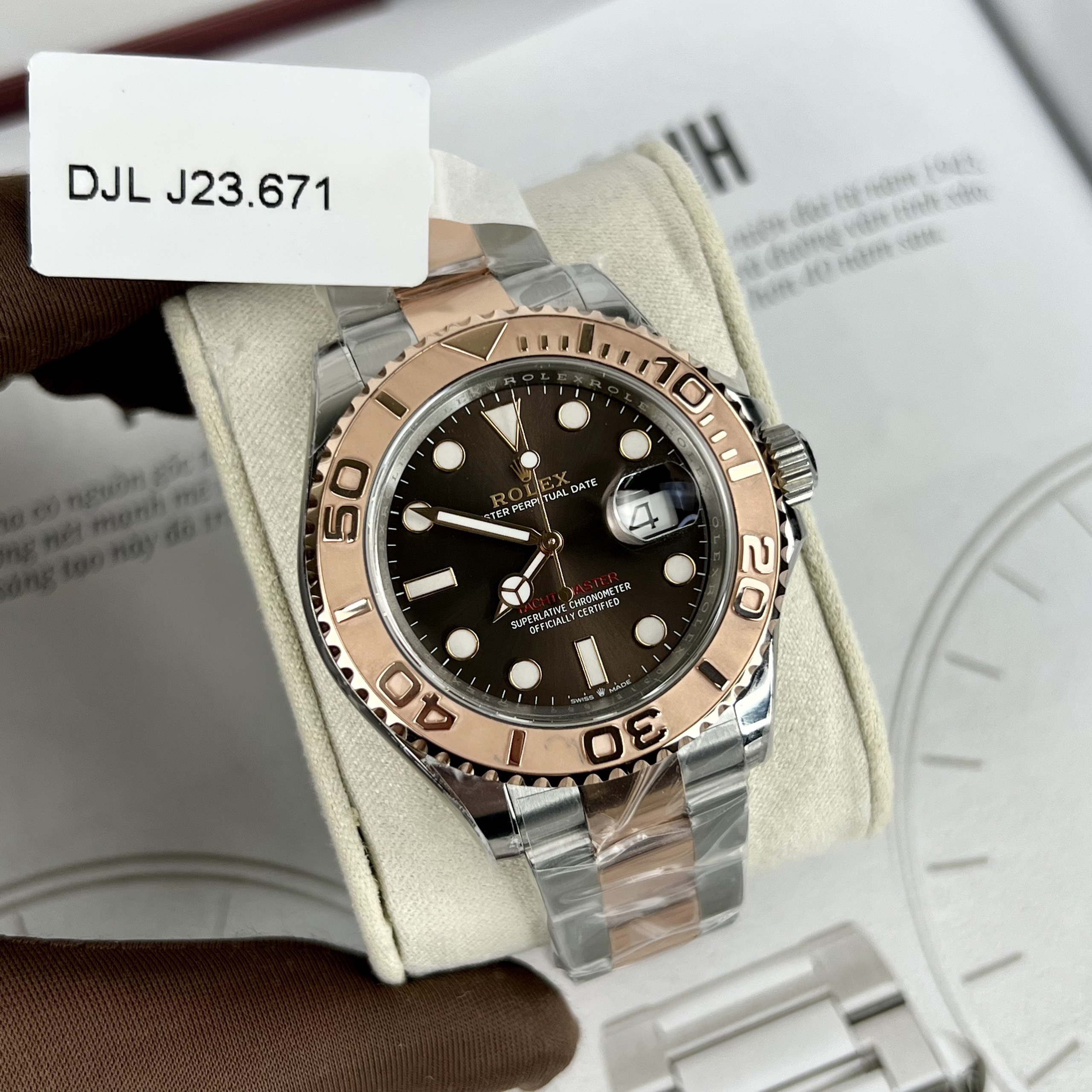 Rolex Yacht-Master 40 116621 Mặt Số Chocolate Dây Demi Bọc Vàng Hồng Replica