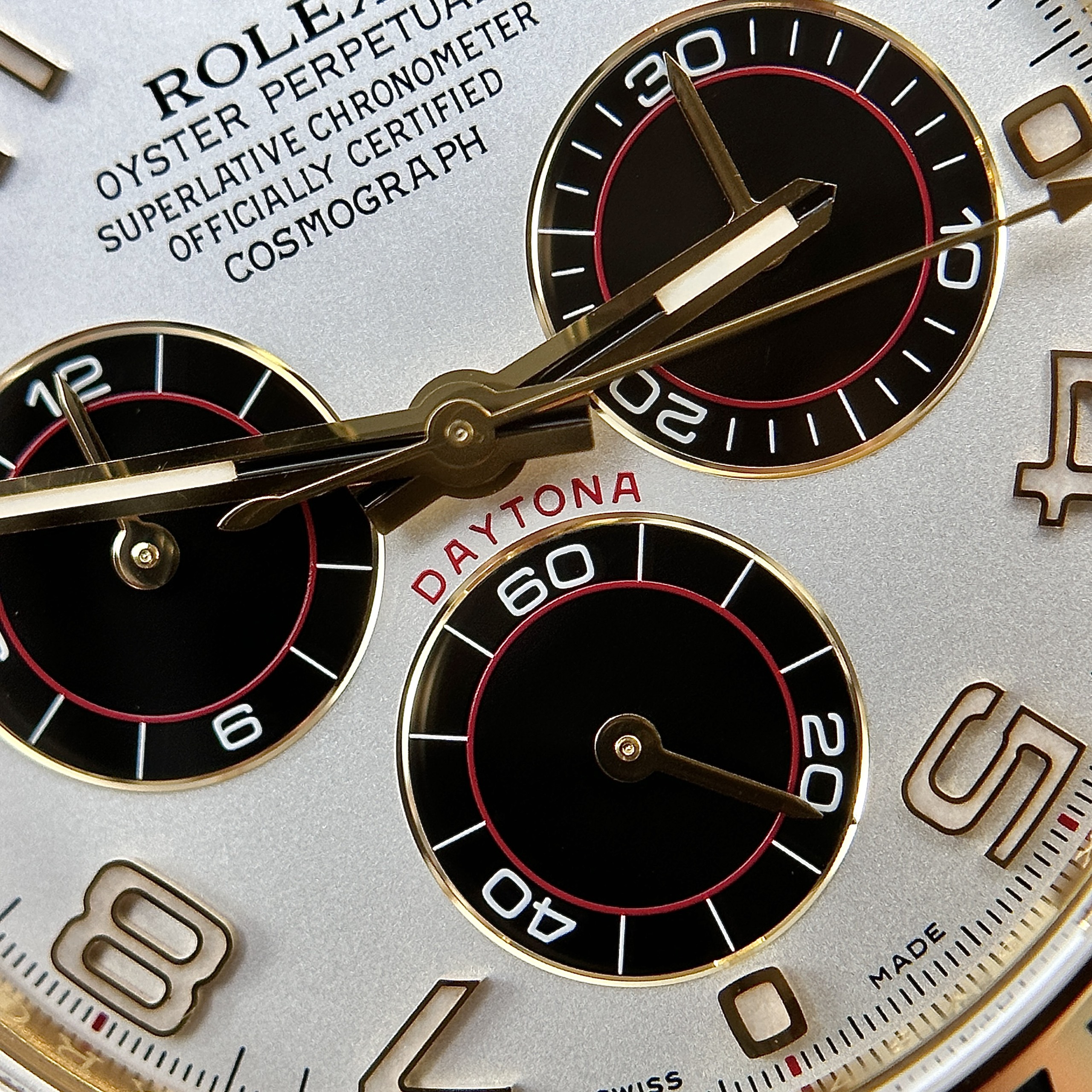 Rolex Cosmograph Daytona 116518 Panda Cọc số Vỏ Vàng Mặt Trắng Clean Factory