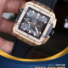 Đồng hồ HUBLOT SQUARE BANG UNICO KING GOLD độ viền moissanite