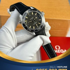 Đồng hồ Omega Seamaster Planet Ocean 600M mặt đen