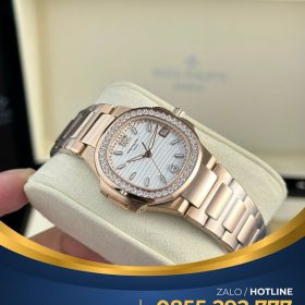 Đồng hồ Patek Philippe Nautilus 7010 replica 32mm quazt movement